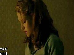Кристен Стюарт участва в гола секс сцена от филма