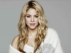 Shakira v akciji, privlačna in privlačna