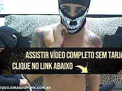 Sequestradora de maido tortures and beats her ass on webcam