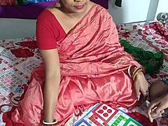 Bhabhi ke sath ludo 경기 우승자 도착 그녀의 채우기 의 더러운 이야기