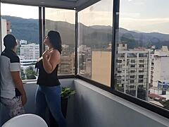 Una vendita disperata di donne colombiane porta ad un incontro sessuale