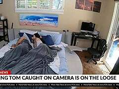 Kamera tersembunyi Marley Brinxs menangkap pengunjung yang tidak diinginkan
