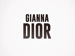 Gianna Dior ve Bella Rollands, bir tamirciyle sıcak üçlü yapıyorlar