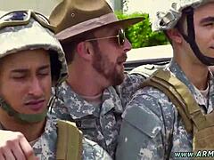 Страстные романтические секс-видео и интенсивные анальные встречи геев с военными бинтами